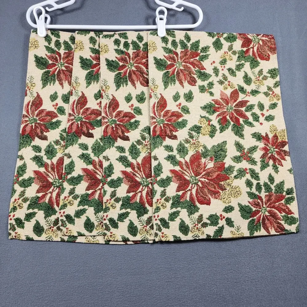 Christmas Pointsettia Tapestry Placemats Set of 4 Unbranded 19x12.5 Holiday